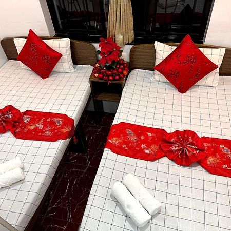 Traveller'S Hostel Гонконг Екстер'єр фото