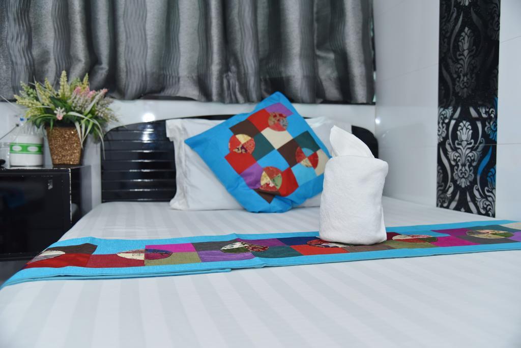 Traveller'S Hostel Гонконг Екстер'єр фото