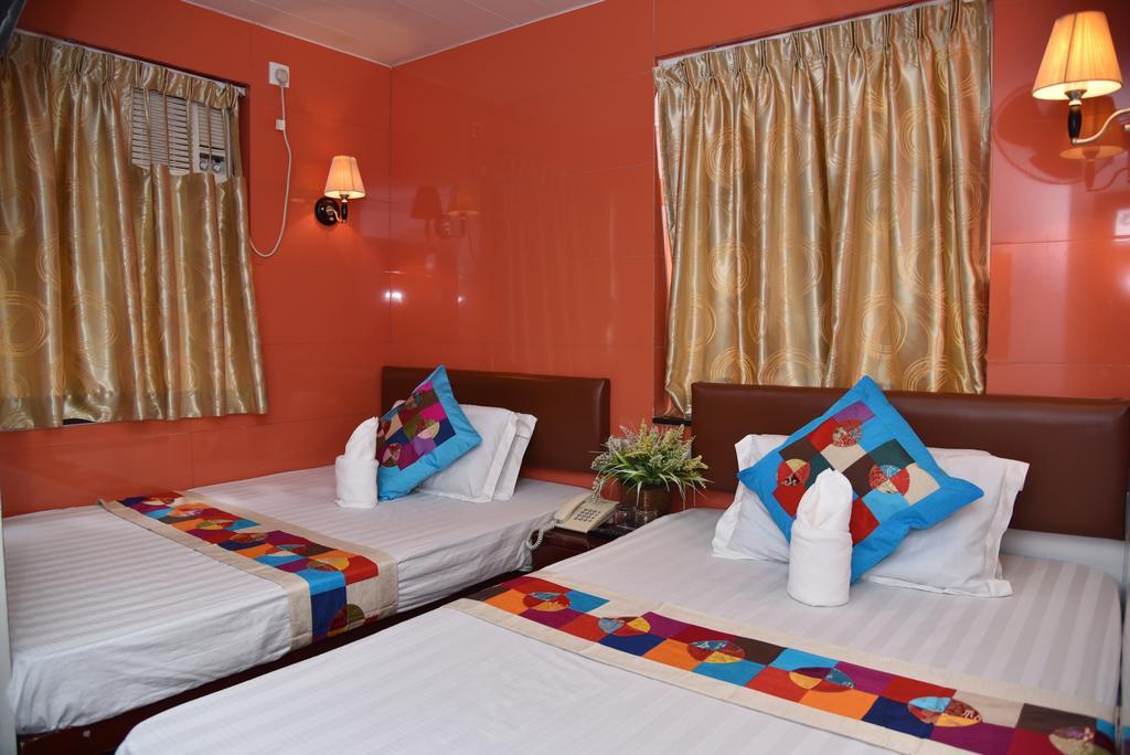 Traveller'S Hostel Гонконг Екстер'єр фото